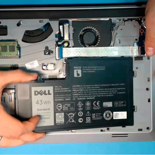 Замена аккумулятора ноутбука